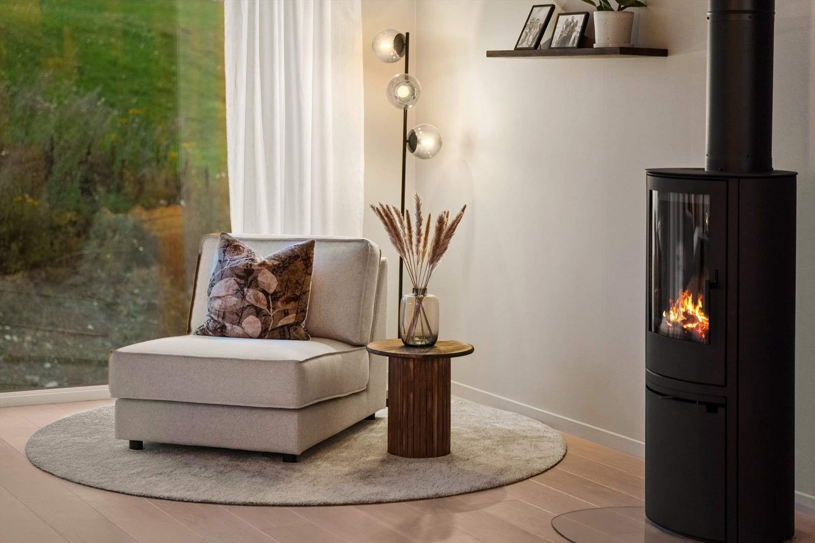 Peisen varmer godt på kalde dager. Galleribilde