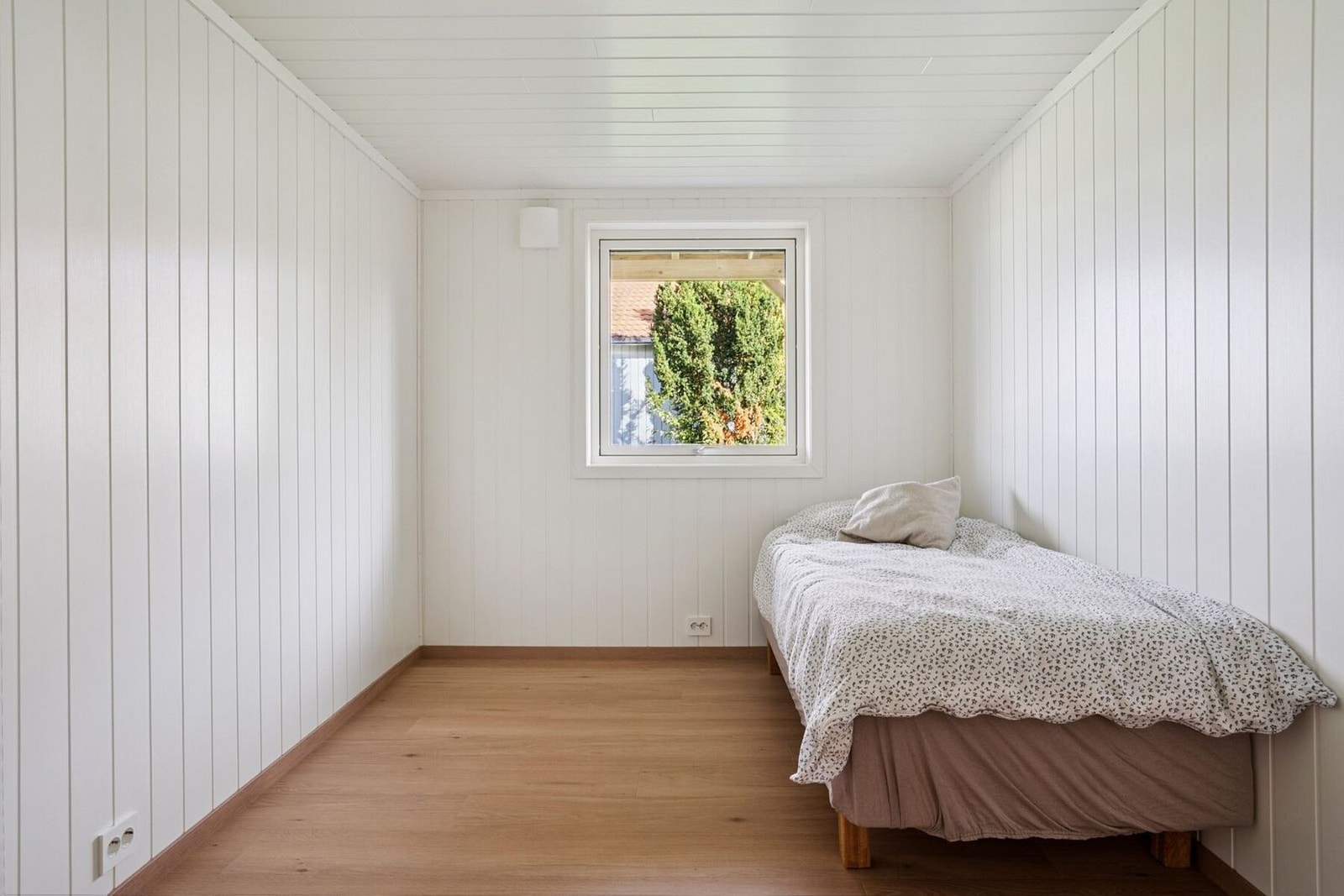 I kjeller etasjen har man blant annet 2 soverom på hhv 11 og 10,5 kvm. Galleribilde