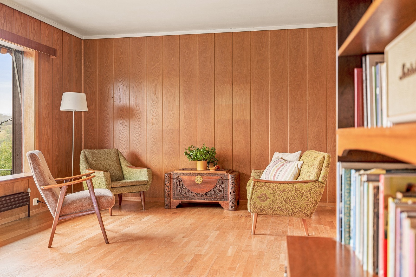 Det kan enkelt innredes i ulike soner for å skape et helhetlig uttrykk i rommet Galleribilde