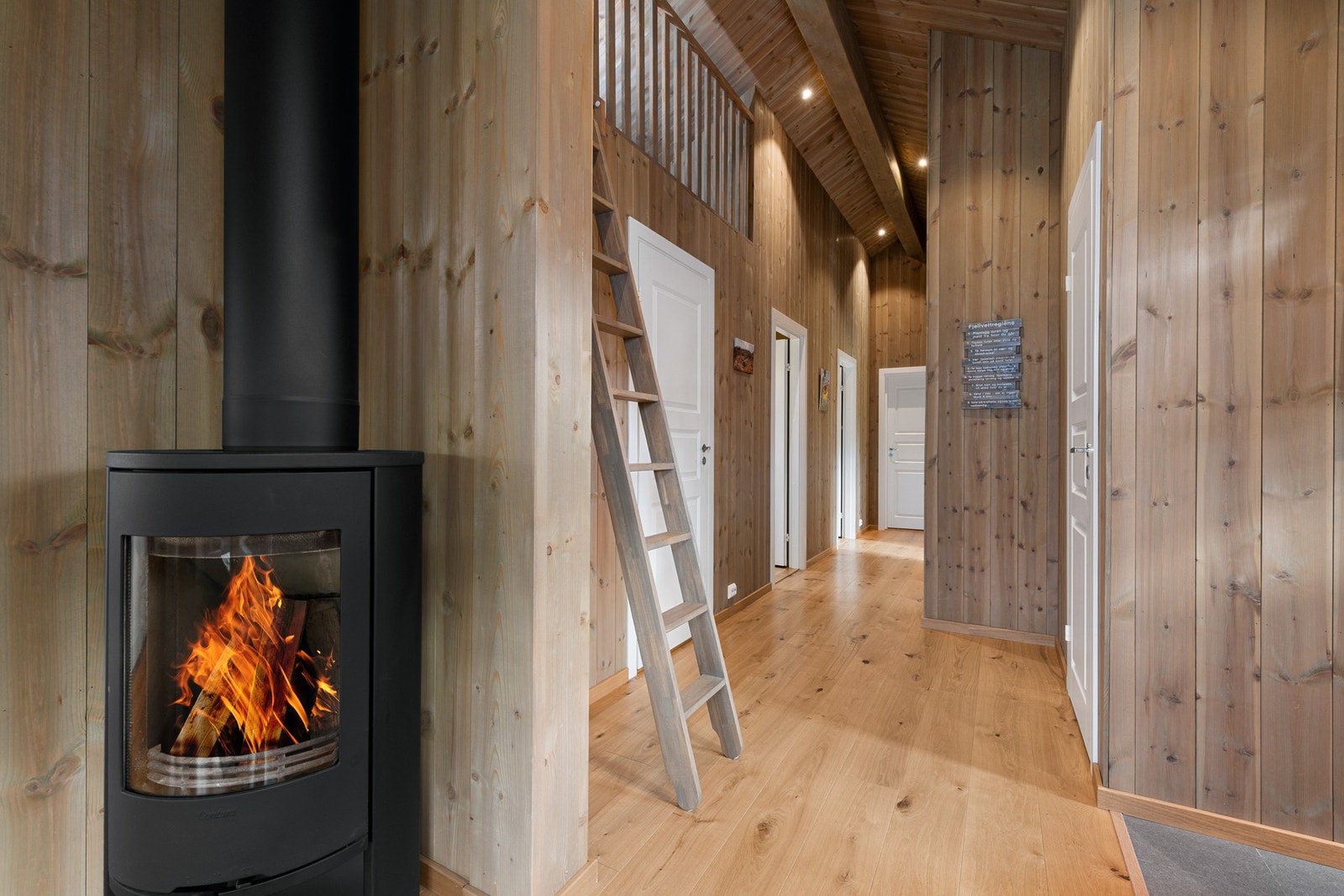 Gang til soverommene og bad. Galleribilde