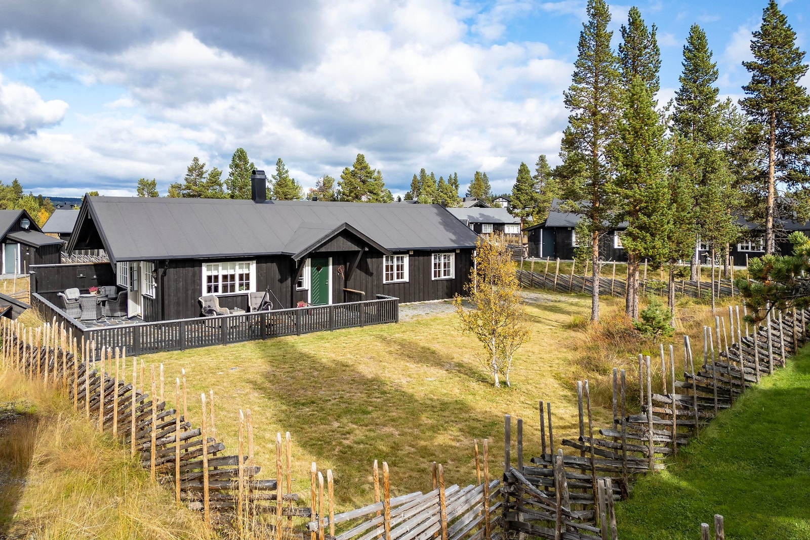 Privatmegleren Hallingdal v/ Morten Liavaag har gleden av å presentere Solskinslinna 40! Galleribilde