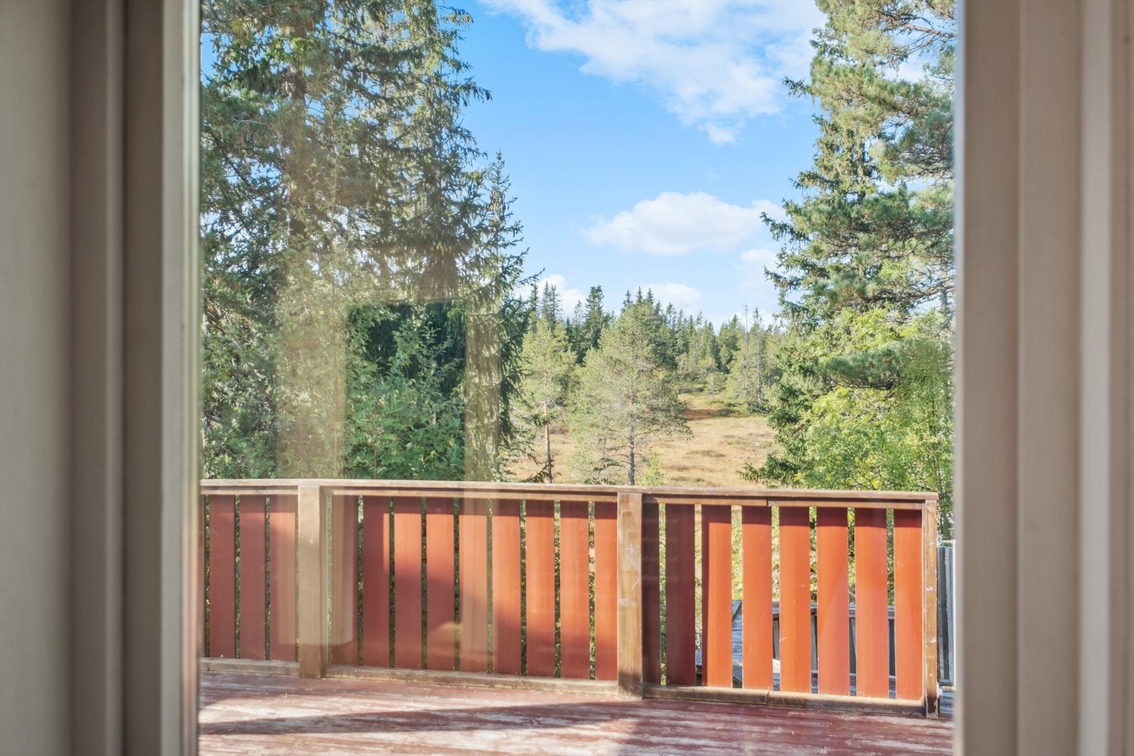 Utsikt fra stuen. Galleribilde