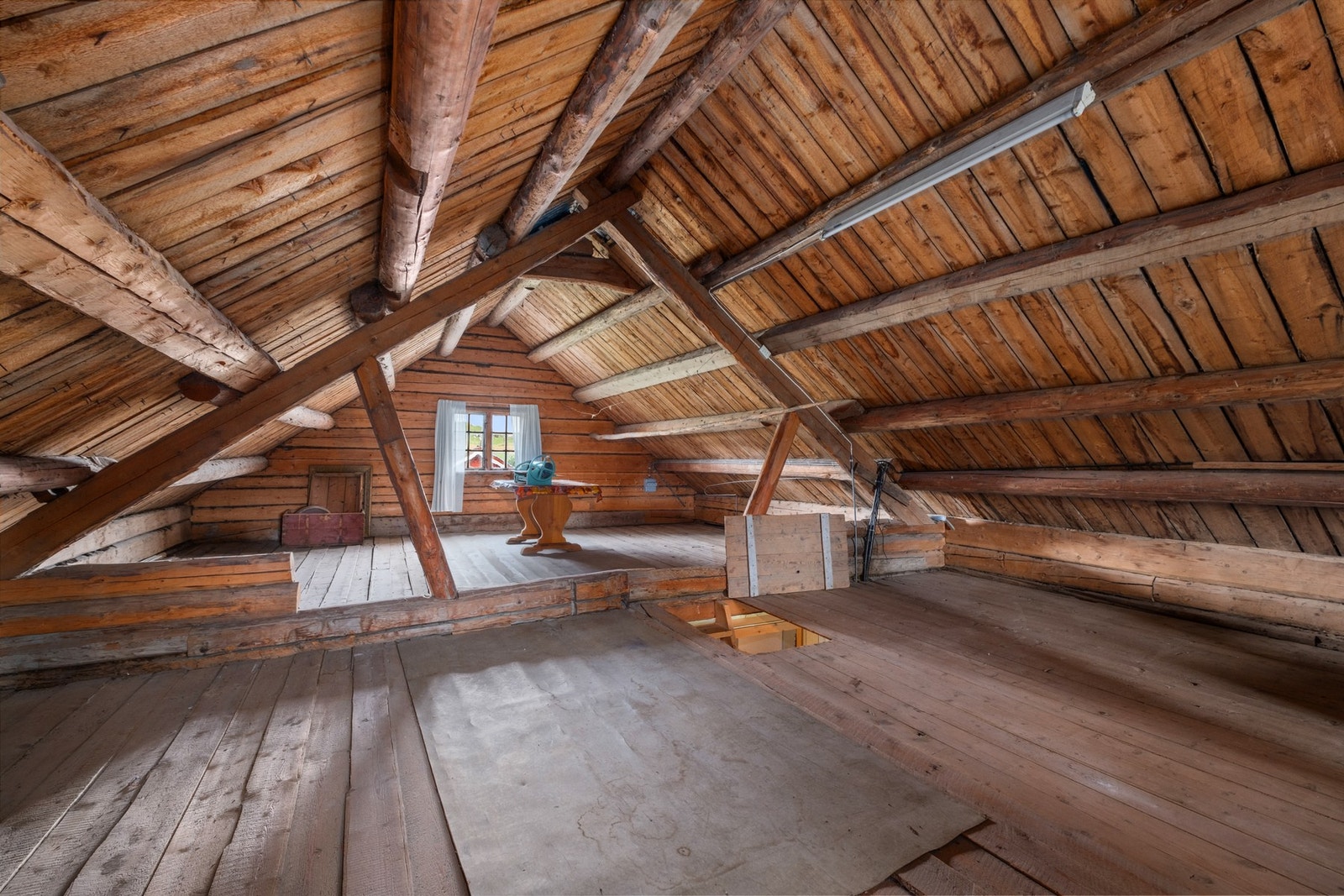 Uinnredet loft på 51 kvm. Galleribilde