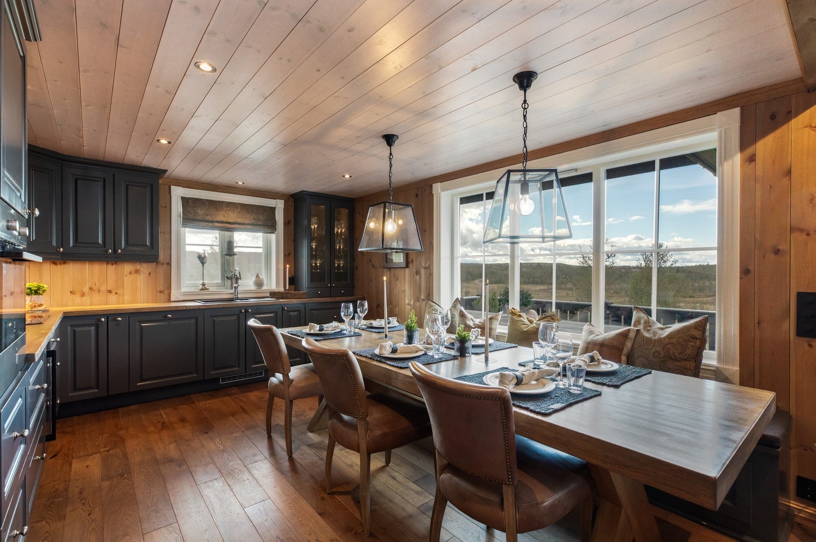 Nyt den flotte utsikten herfra også Galleribilde