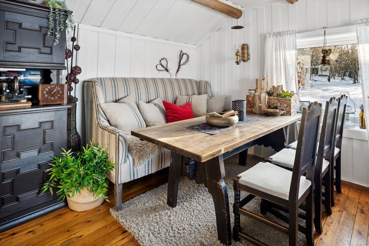 Hytta er oppgradert i nyere tid Galleribilde