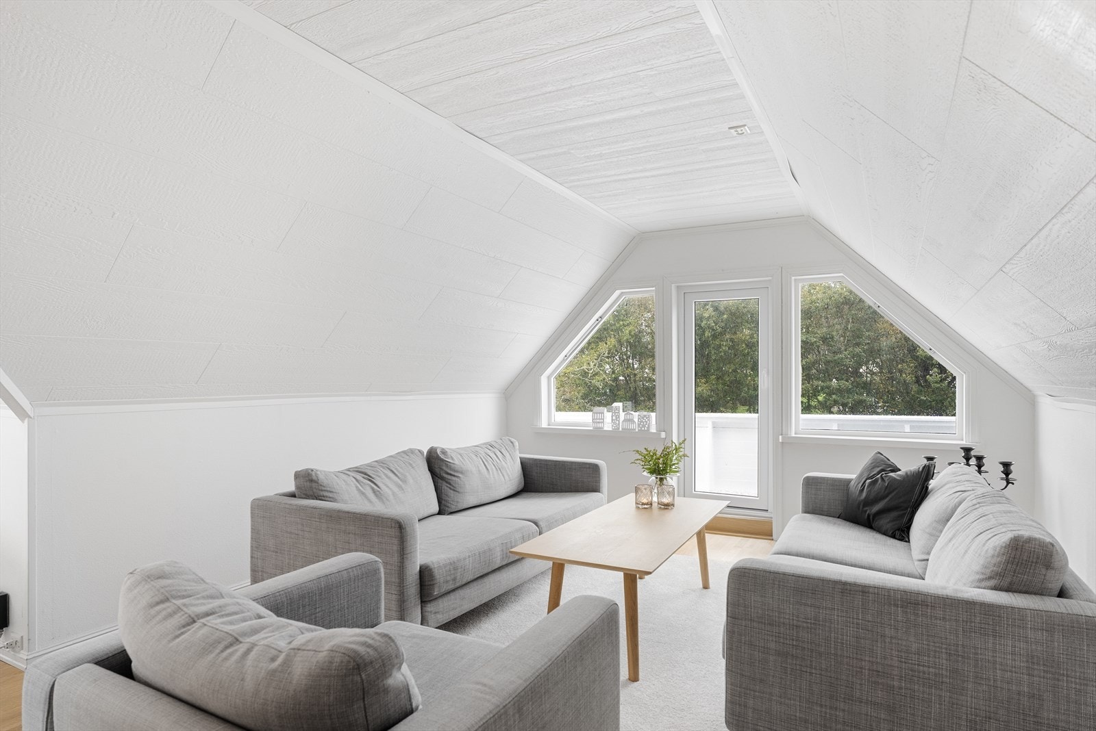 2. etasje - Åpen kjøkken/stueløsning Galleribilde