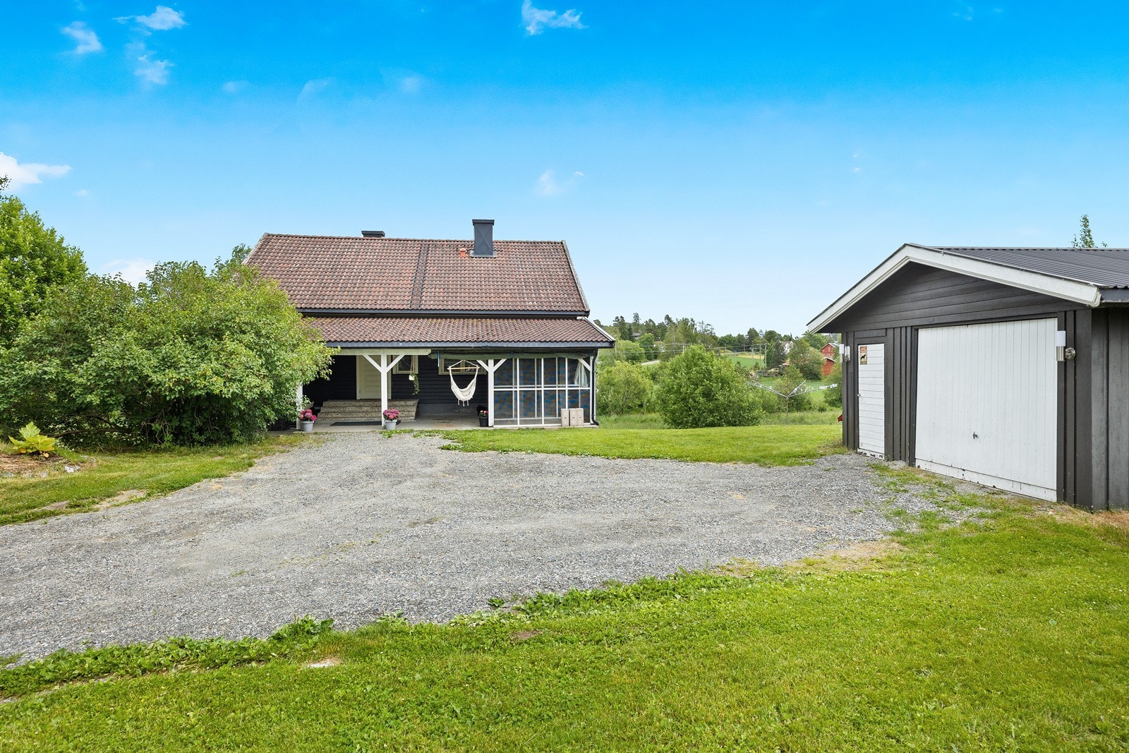 Parkering i garasje! Galleribilde