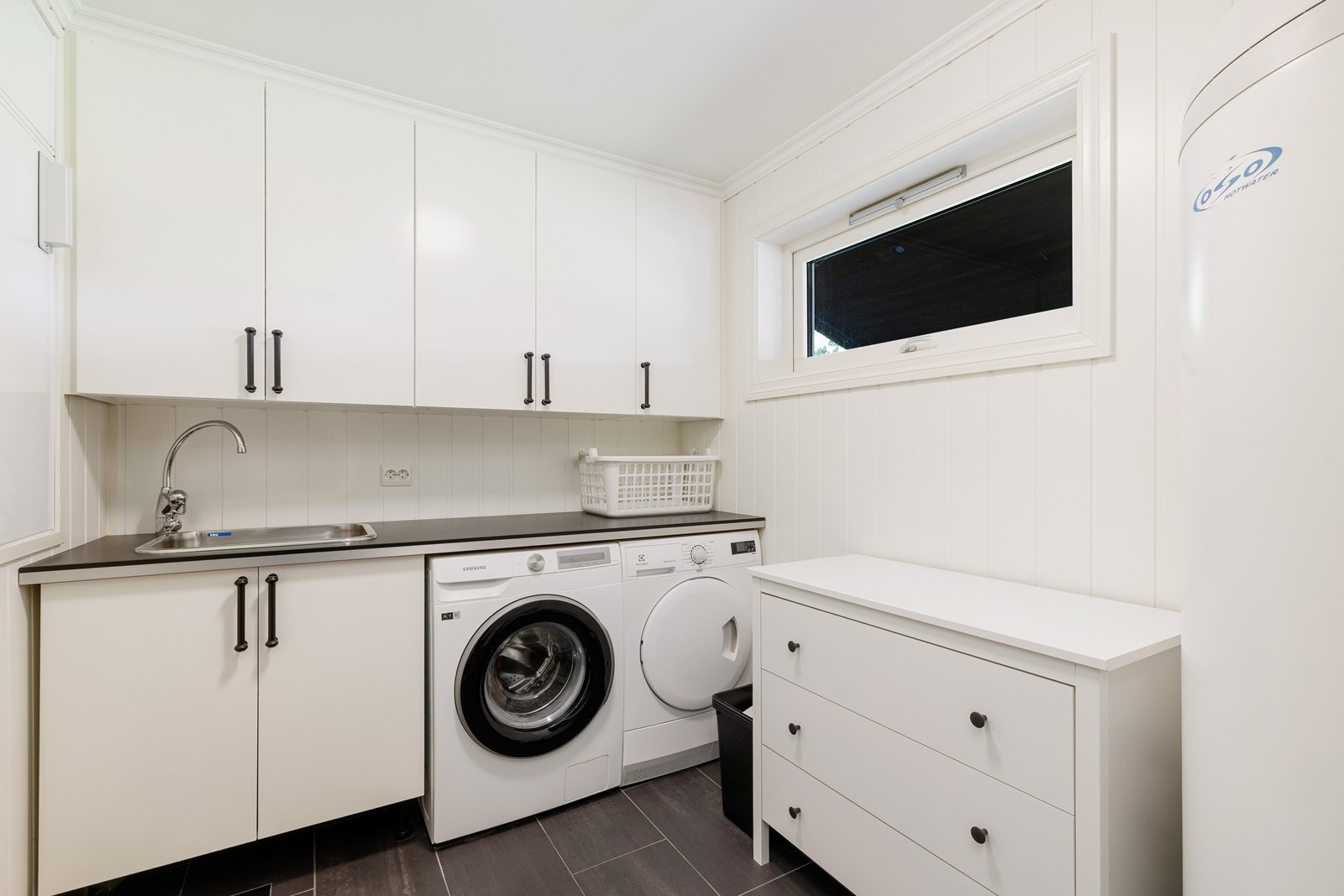 Vaskerom i hovedetasje. Galleribilde