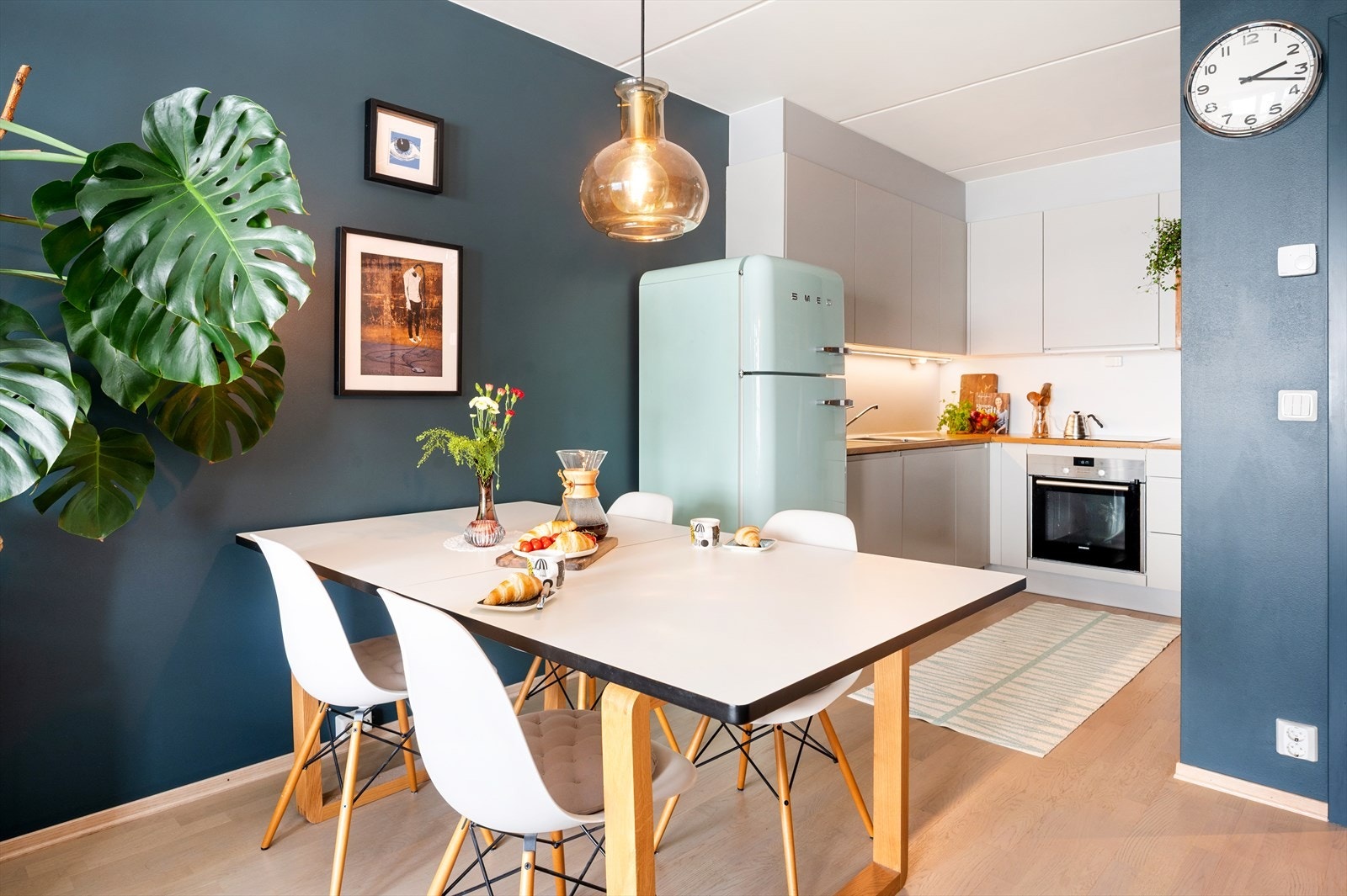 Det er også rom for større spisebord. Galleribilde