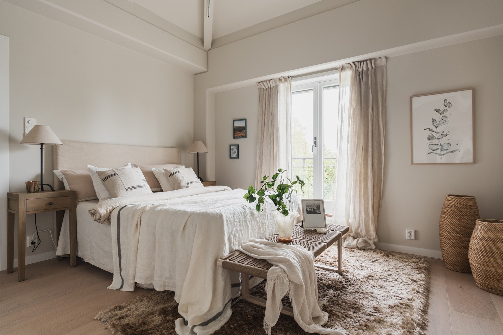 Soverom nr. 2 med fransk balkong. Galleribilde