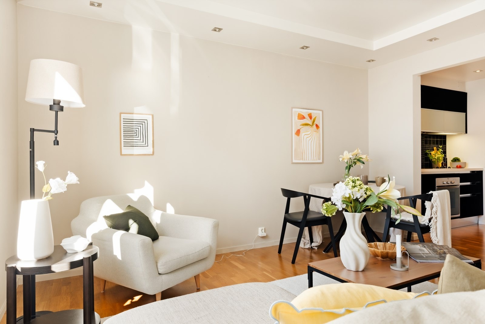 Den praktiske planløsningen gir gode møbleringsmuligheter. Galleribilde