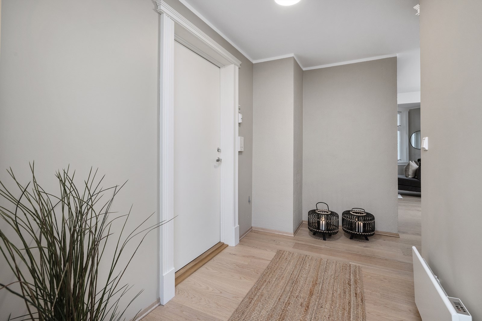 Romslig og lys gang Galleribilde