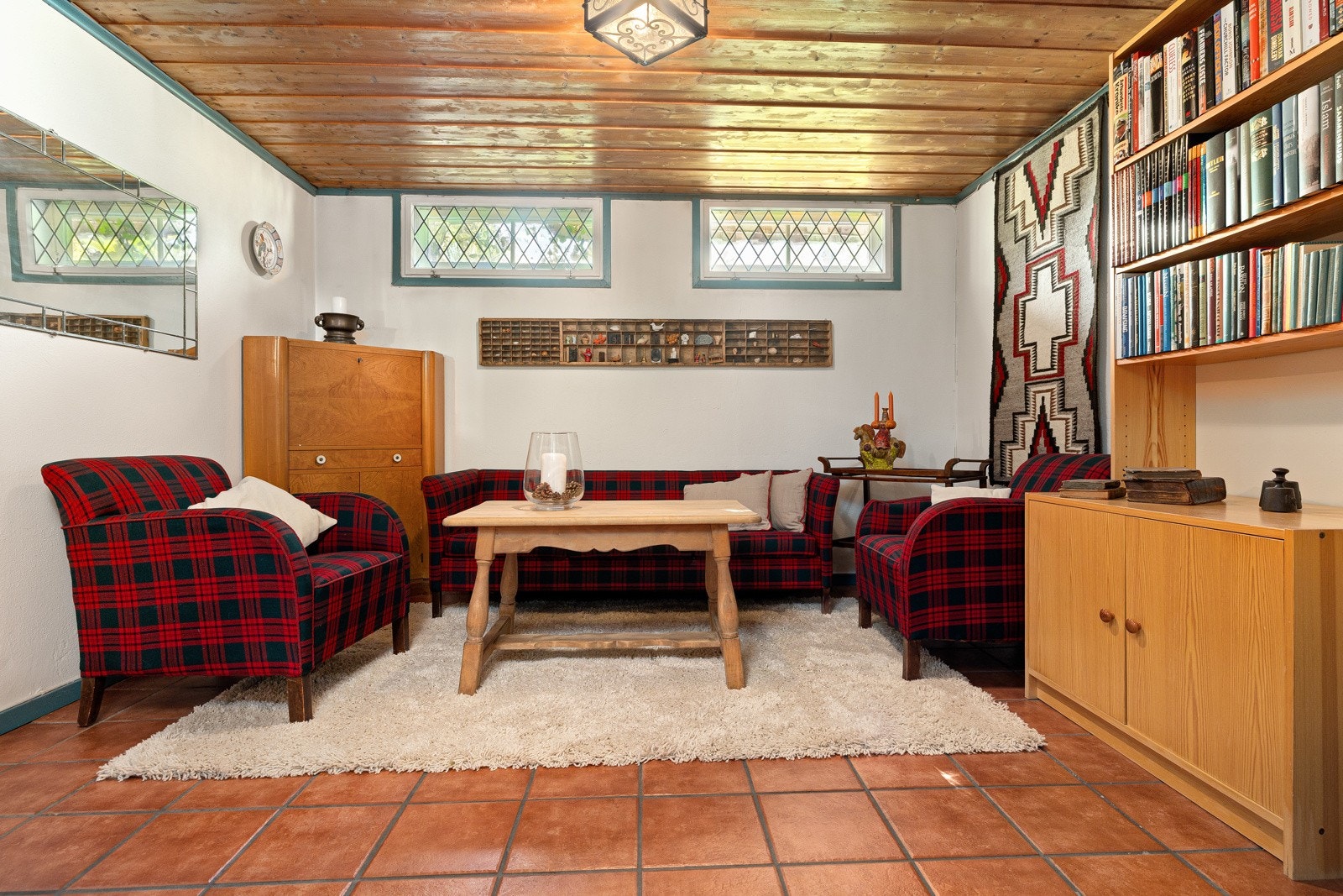 Hyggelig kjellerstue, med flere bruksmuligheter. Galleribilde