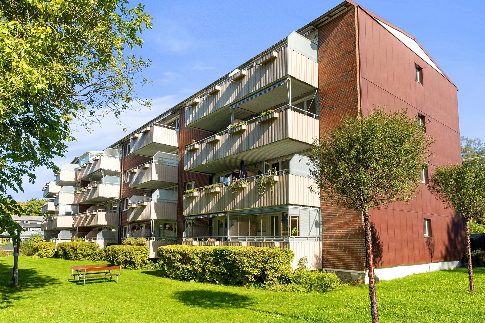 Borettslaget har hele 304 leiligheter og fremstår som et veldrevet borettslag. Galleribilde