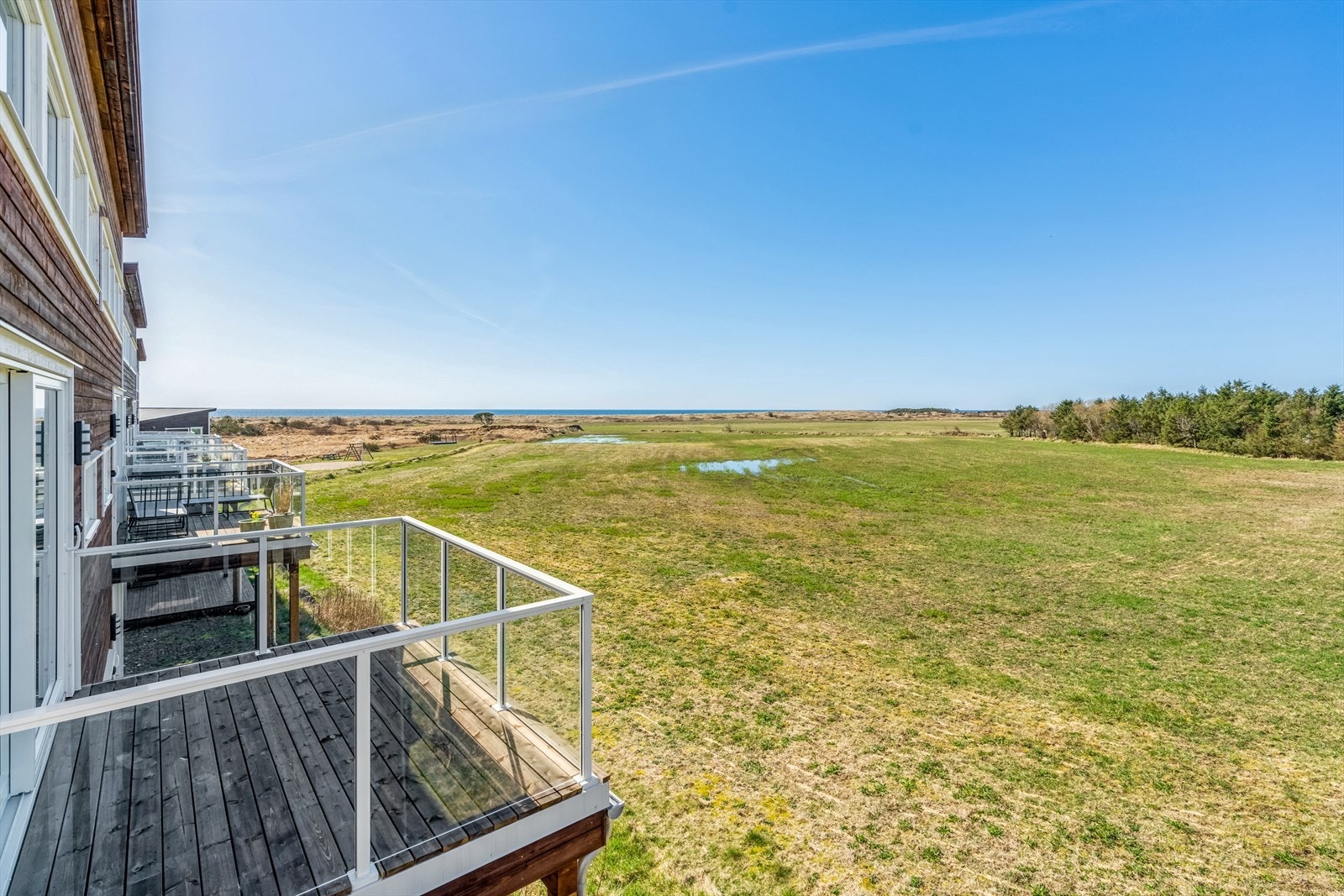 Utsikt fra balkong Galleribilde