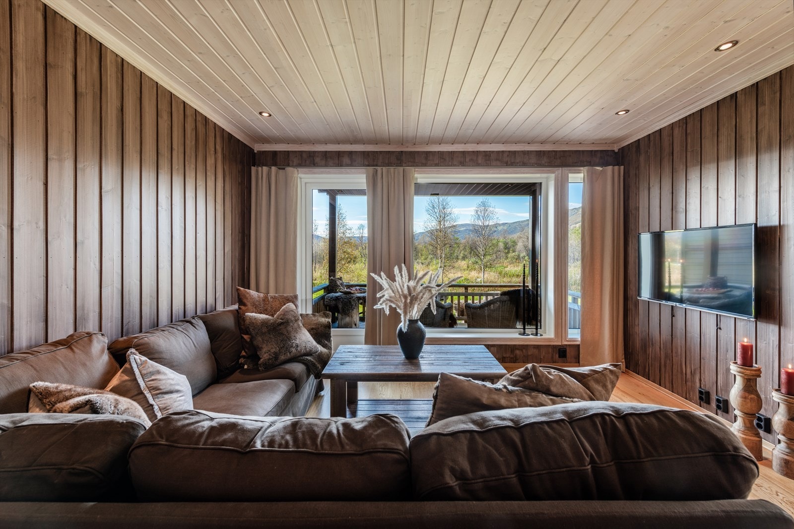 - Dette er den perfekte stuen for en koselig kveld med familie og venner etter en dag i skibakken - Galleribilde