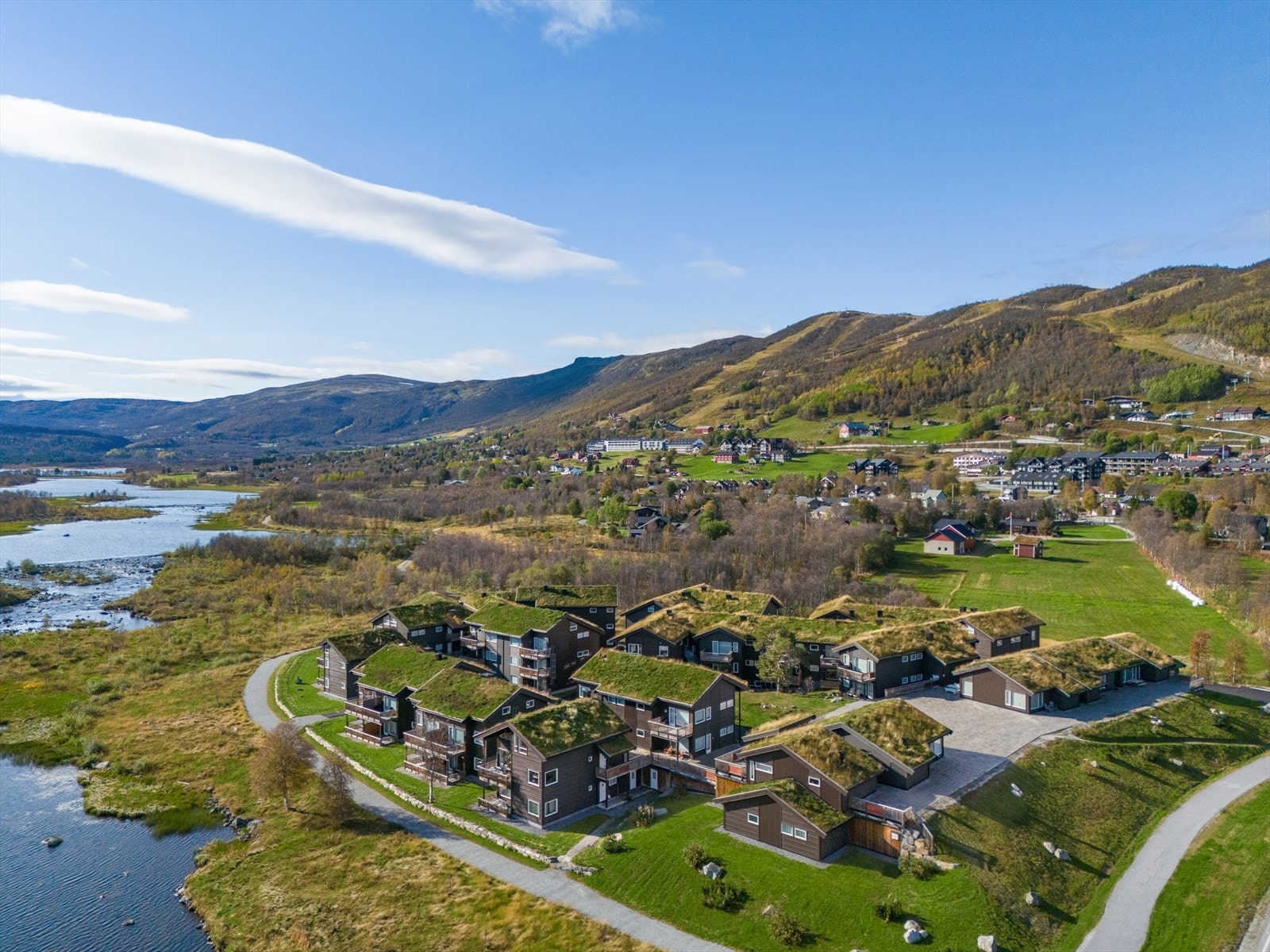 - Geilo er en komplett hyttedestinasjon hvor hele familien vil elske å tilbringe ferier og helger, enten om det er sommer eller vinter! - Galleribilde