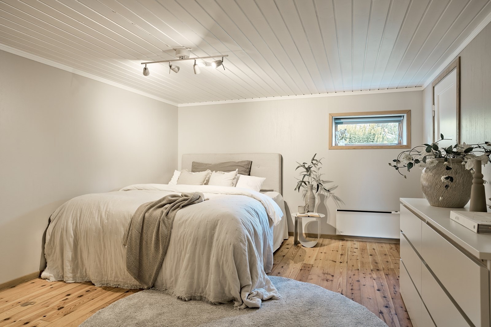 Soverom. Galleribilde