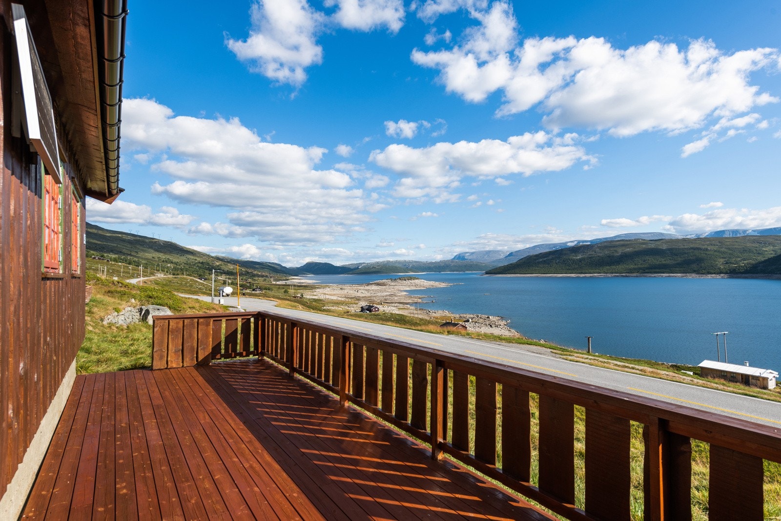 Utsikt mot Hallingskarvet Galleribilde