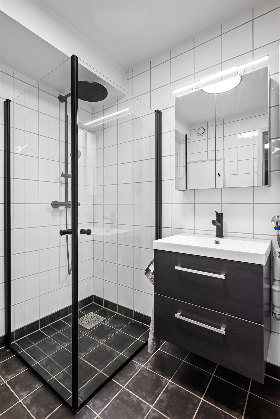 Badet er på 5 kvm. Galleribilde