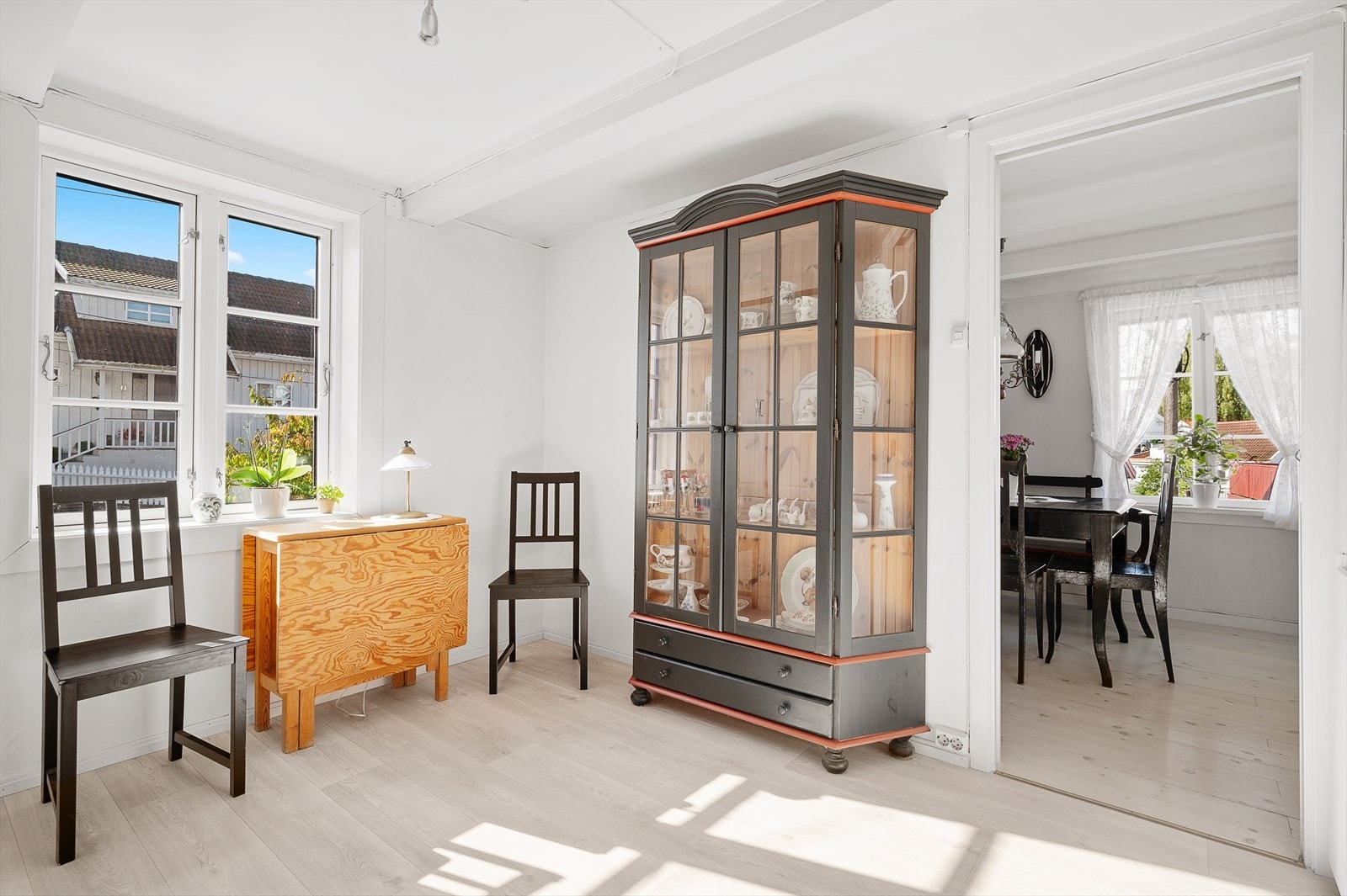 Spiseplass på kjøkkenet Galleribilde