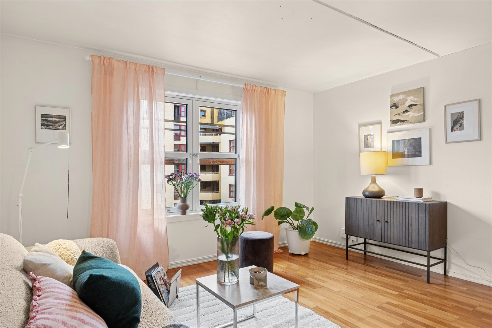 Alle vinduene ble skiftet i august 2025 i regi av sameiet. Galleribilde