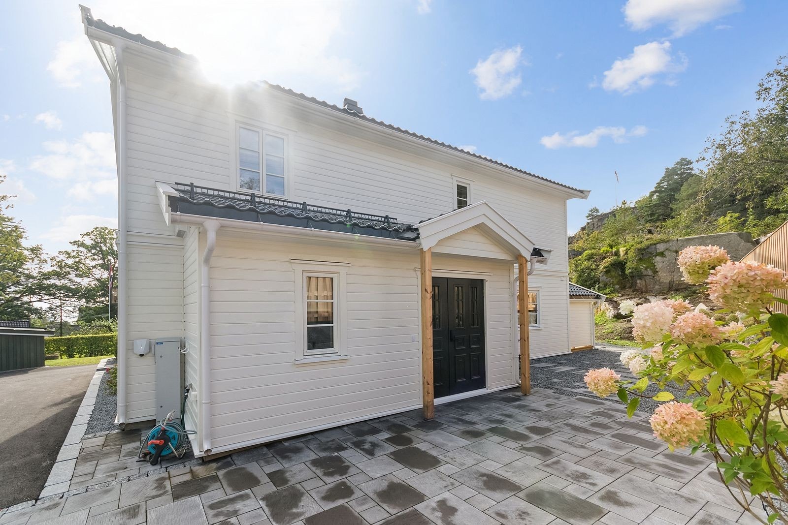 Hyggelig inngangsparti Galleribilde