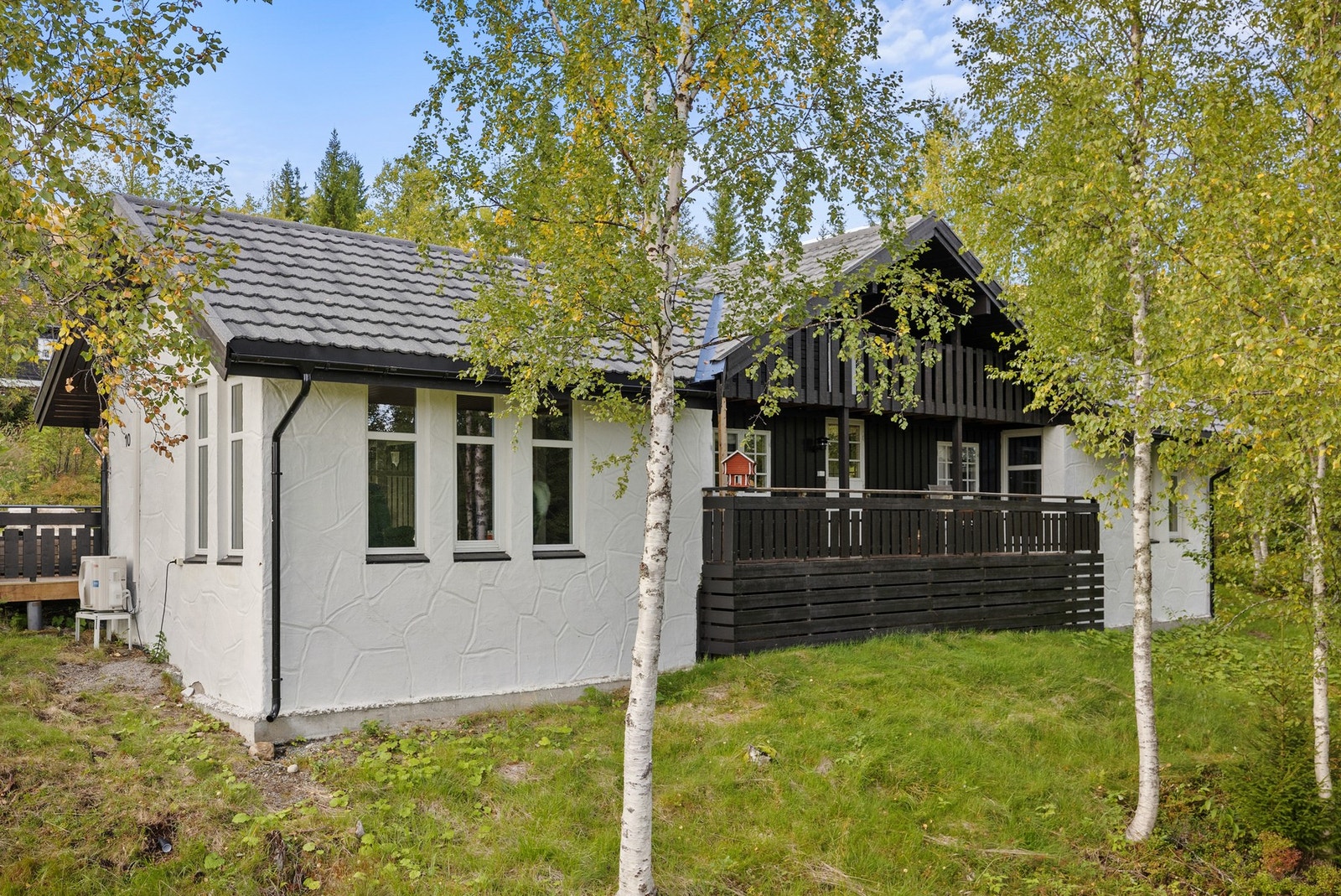 Oppgradert og betydelig tilbygd hytte med familievennlige løsninger Galleribilde