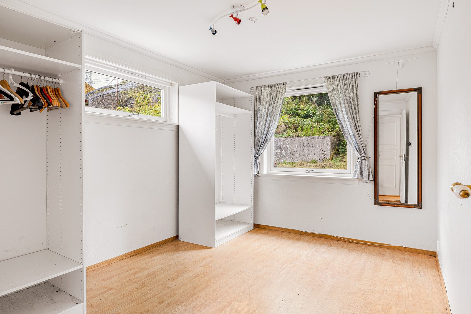 Rommene kan enkelt innredes etter eget behov - enten som soverom, gjesterom eller kontor Galleribilde