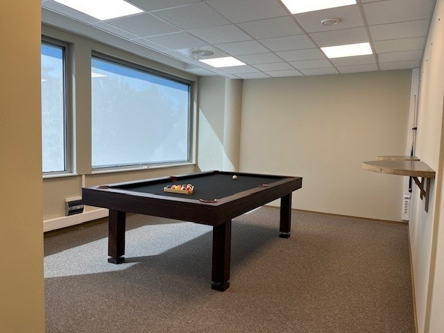 Åpent areal med plass til 1-2 arbeidsplasser eller møtebord Galleribilde