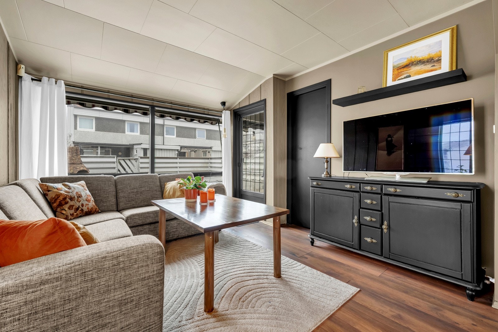 TV-stue 1.etg. Galleribilde