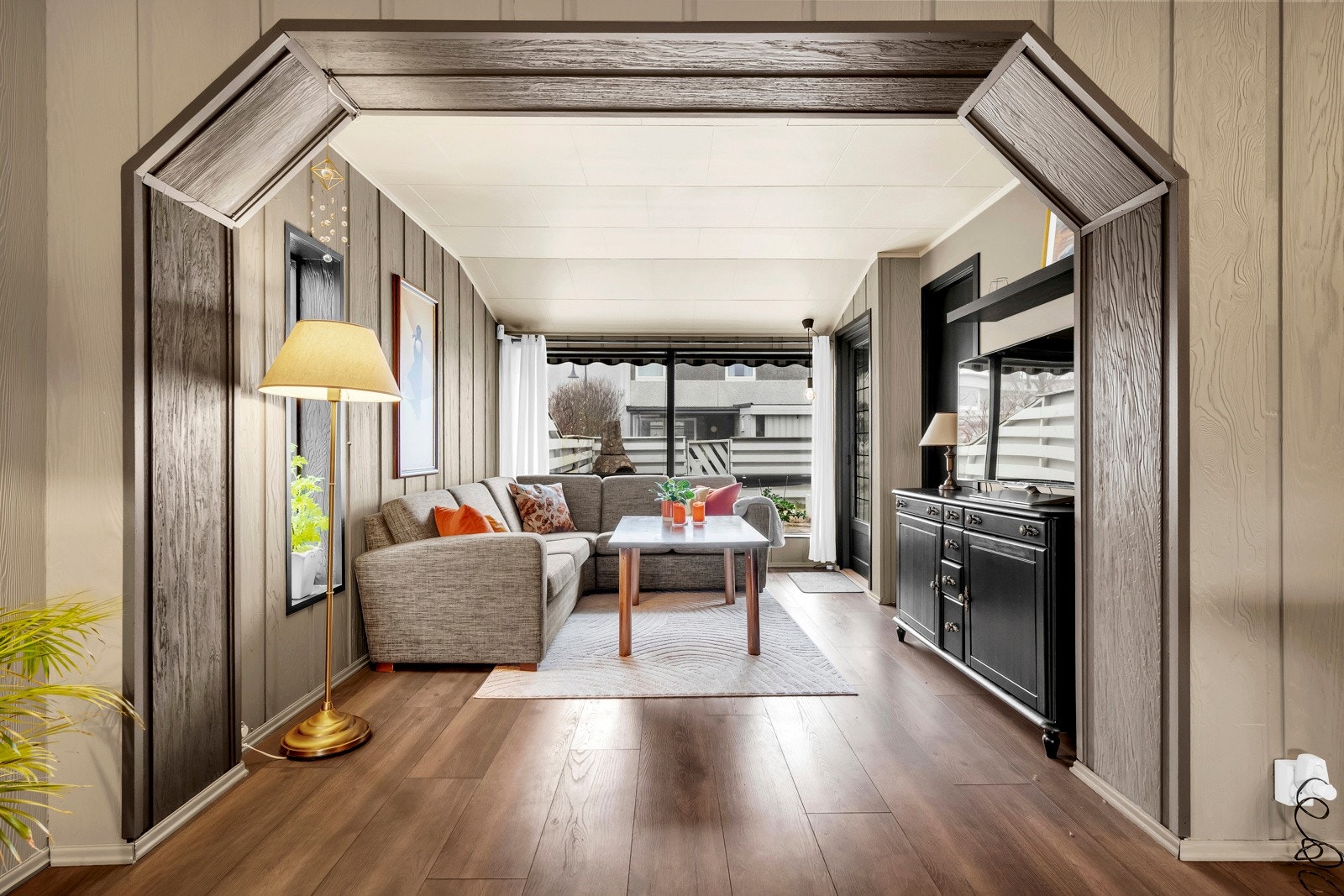 TV-stue 1.etg. Galleribilde