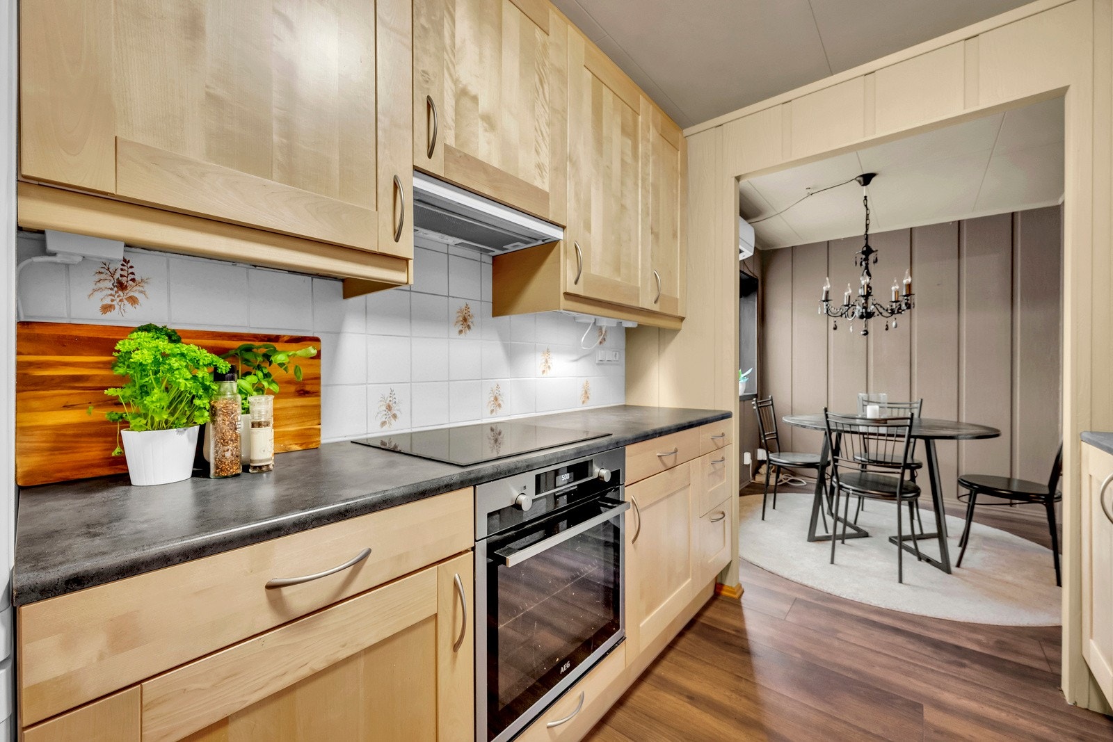 Kjøkken 1.etg. Galleribilde