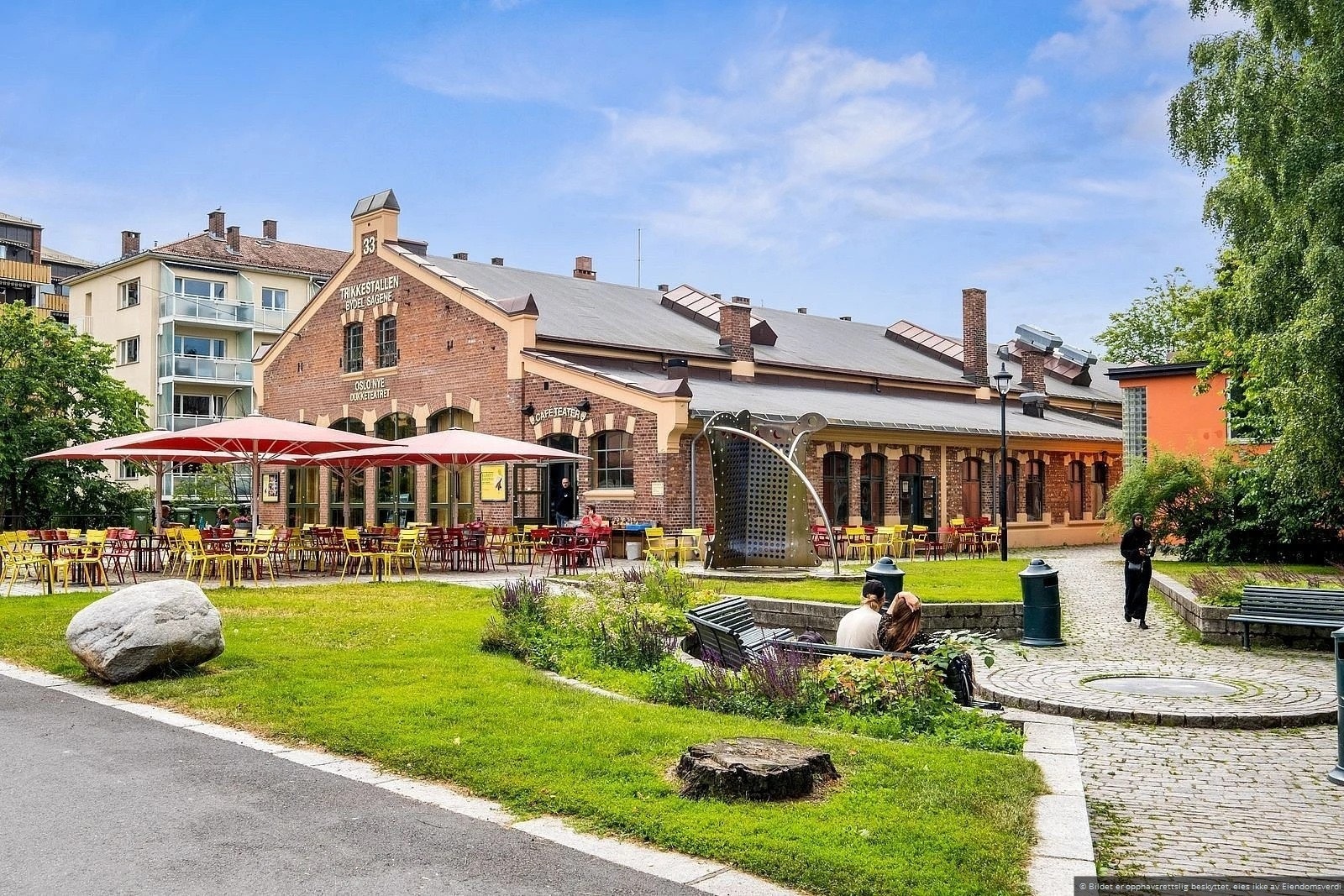 Populære Trikkestallen ligger omtrent rett ved leiligheten. Galleribilde