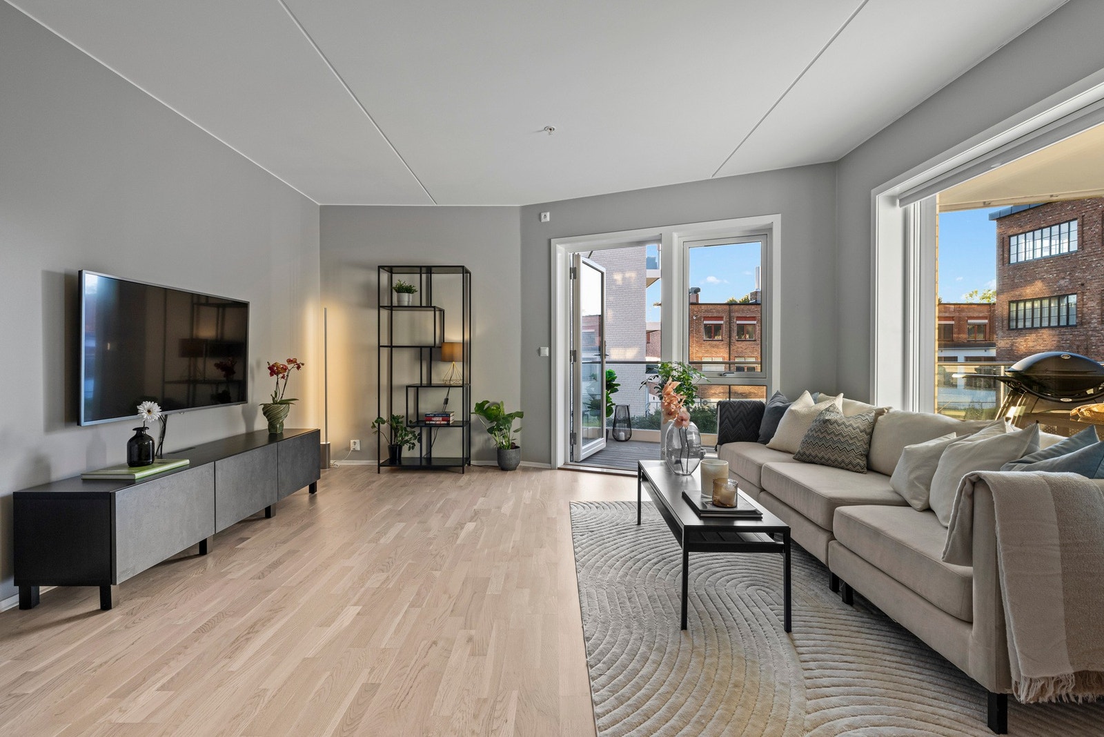 Moderne 4-roms selveier fra 2018 med attraktiv beliggenhet på Ensjø. Galleribilde
