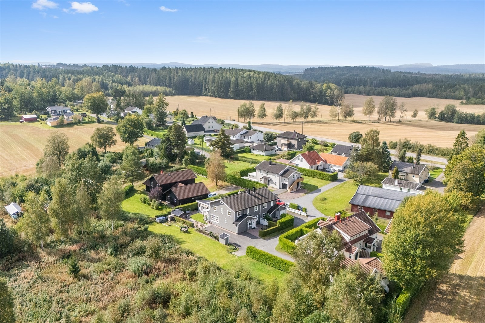 Fin beliggenhet på Fevang, nord for Sandefjord. Galleribilde