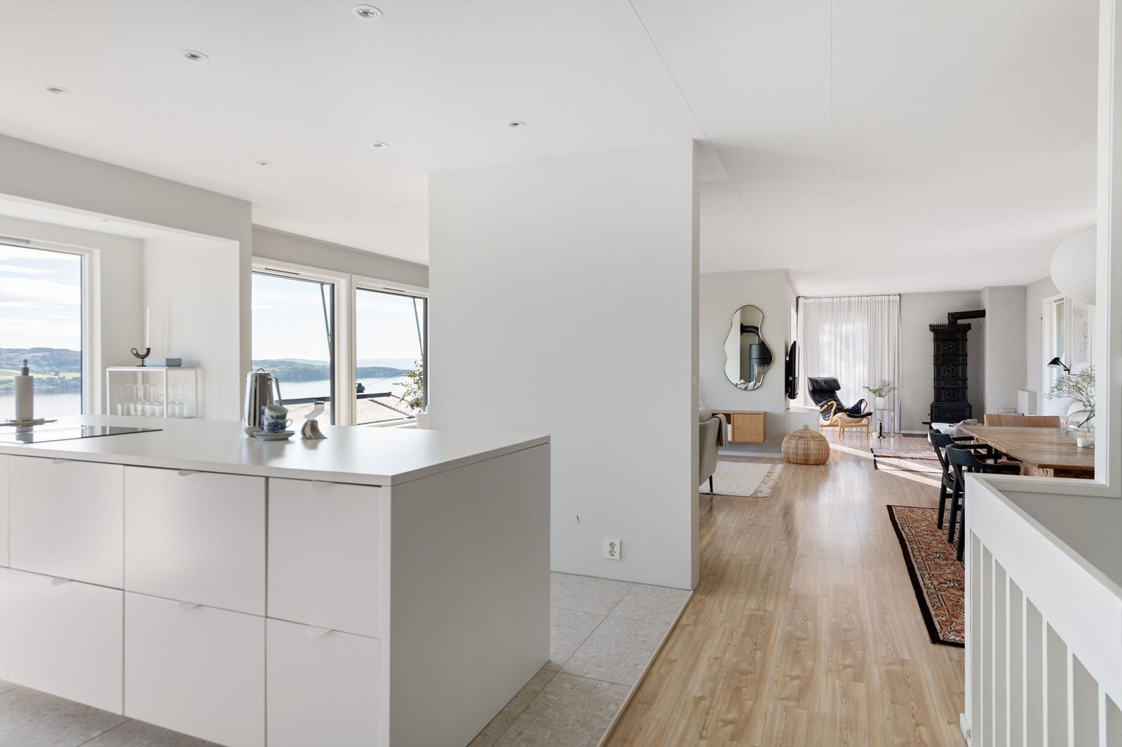 God romfølelse og lyse overflater Galleribilde