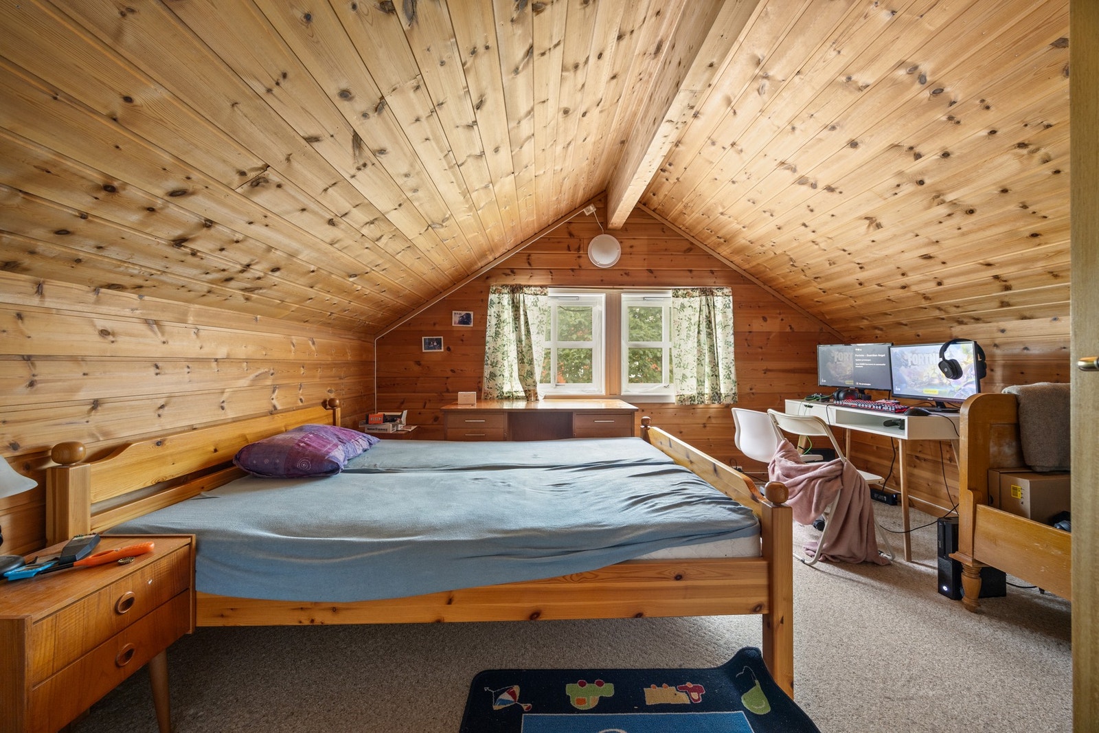 Soverom - ca 14 kvm Galleribilde