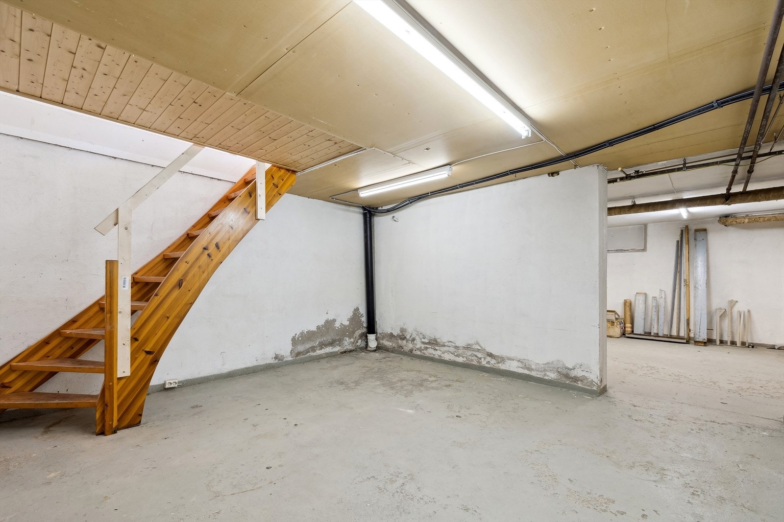 Kjelleren er ikke innredet. Galleribilde