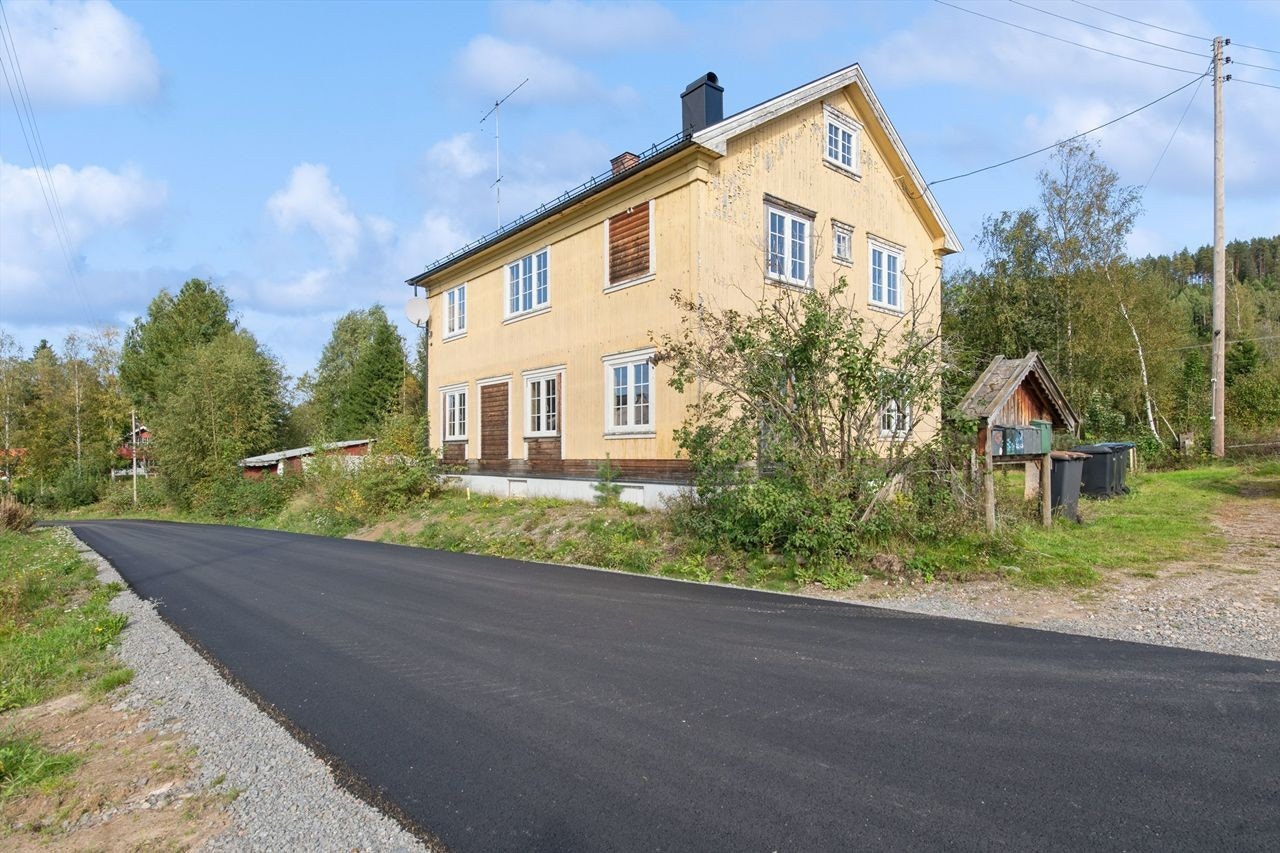 Eiendommen har adkomst fra offentlig vei Galleribilde