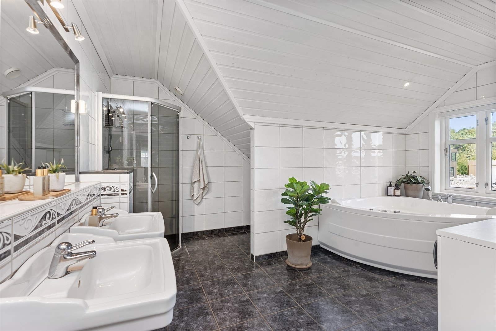 Baderom Galleribilde