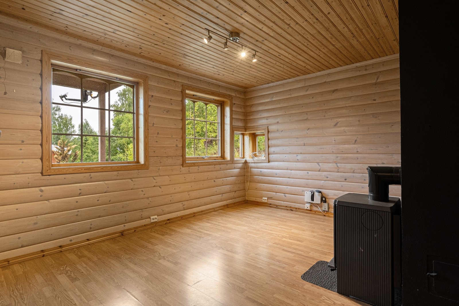 Her får du en praktisk og funksjonell leilighet som passer perfekt for deg som ønsker en lettvint og komfortabel hverdag Galleribilde