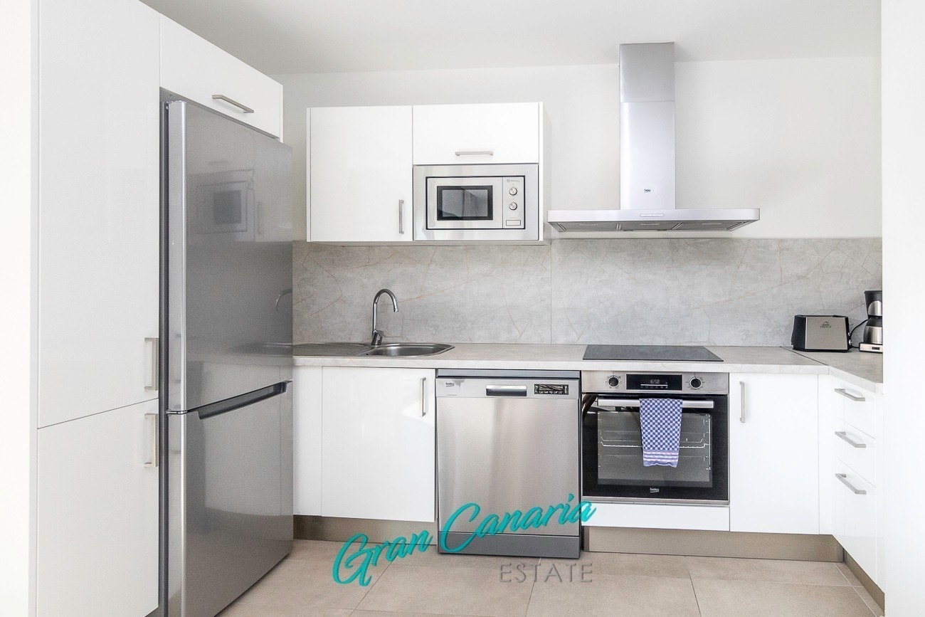 Moderene og lyst kjøkken Galleribilde