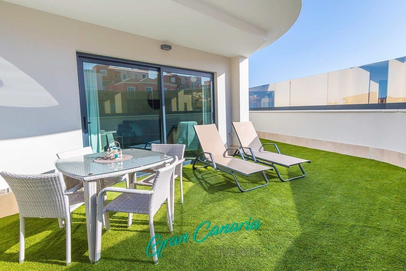 Leilighet i moderne bygg. Syd-vestlig beliggenhet Galleribilde