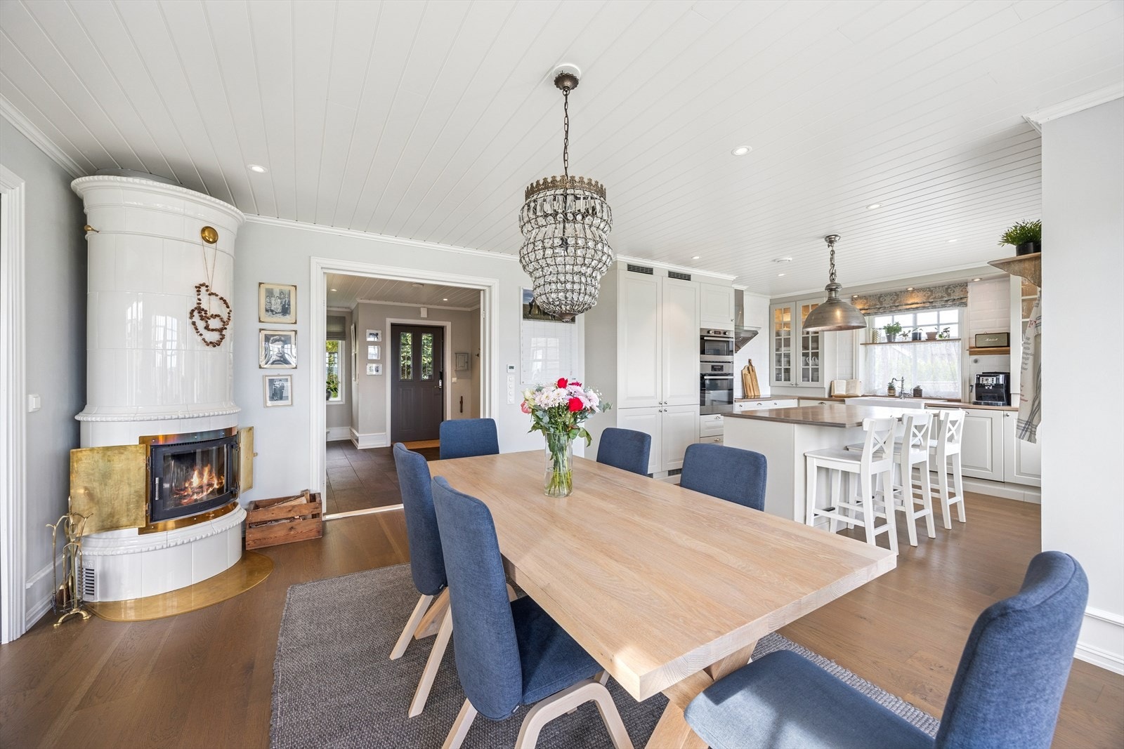 Herlig allrom. Galleribilde