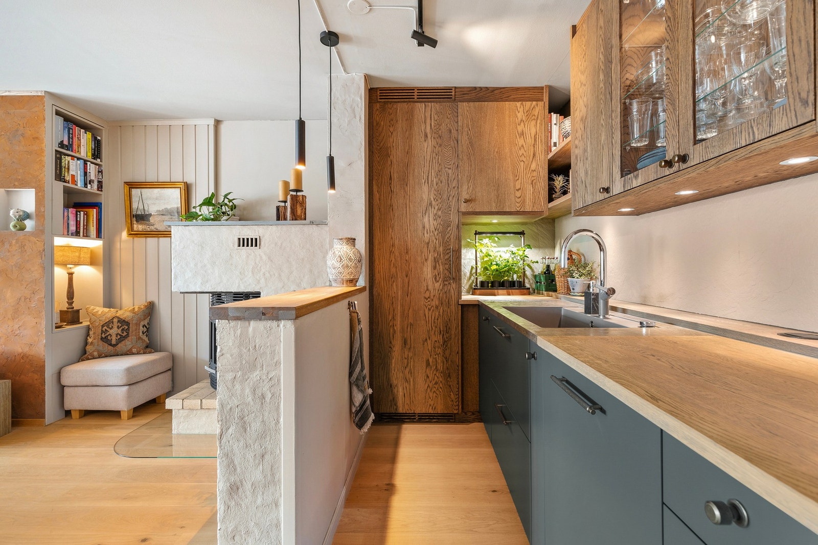 For økt sikkerhet er det installert både automatisk vannstopper og komfyrvakt Galleribilde