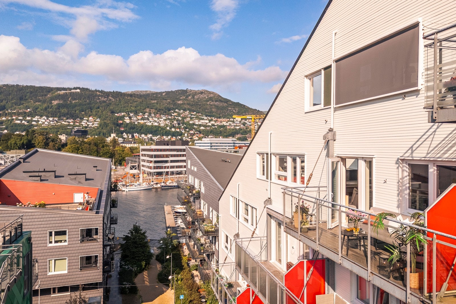 - Det er kort vei til sjøen - Galleribilde