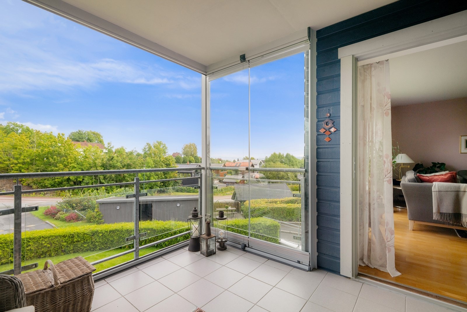 - Lite til ingen innsyn - Galleribilde