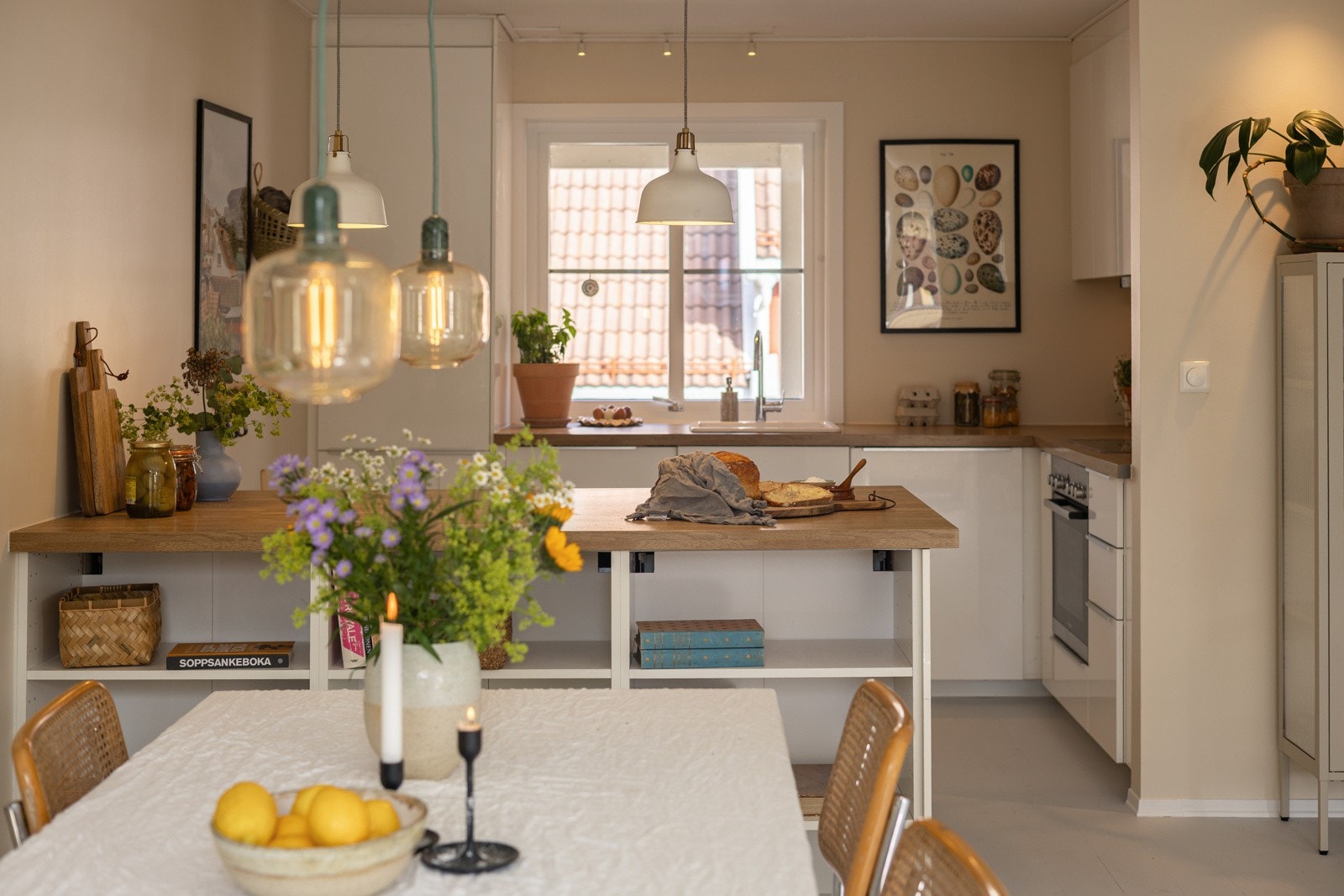 Kjøkkenet er fra IKEA og nytt i 2014. Galleribilde