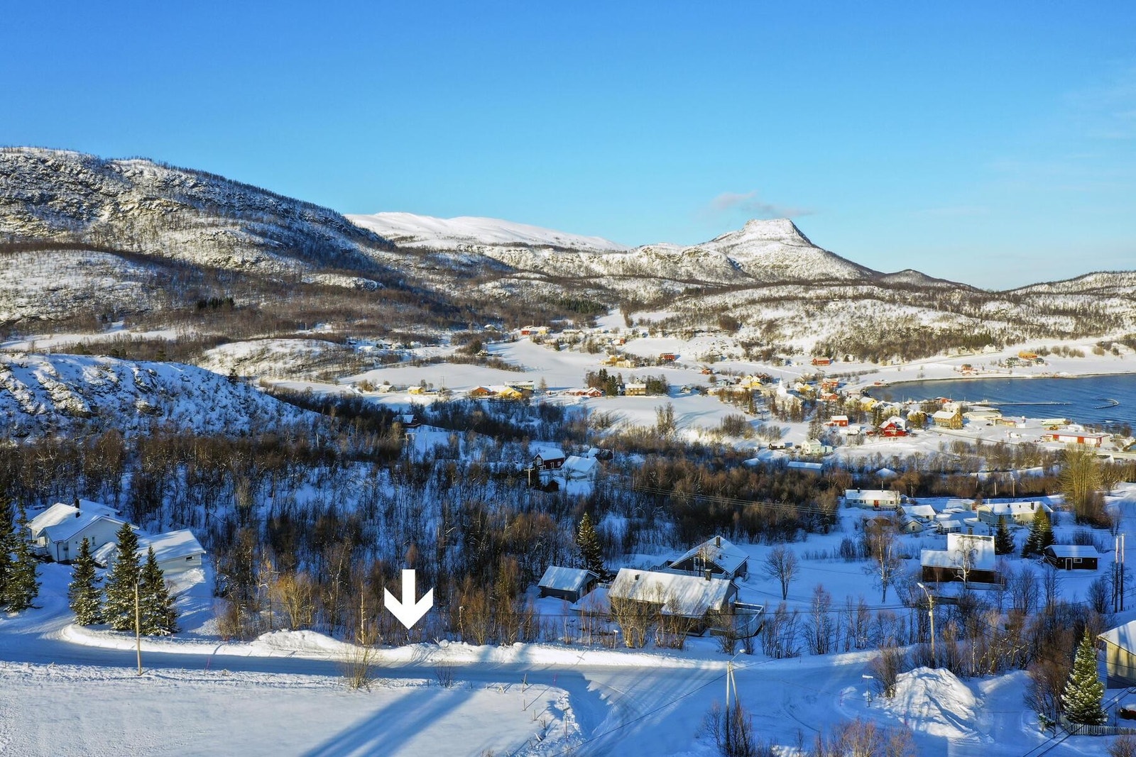 Tomten er merket med pil Galleribilde
